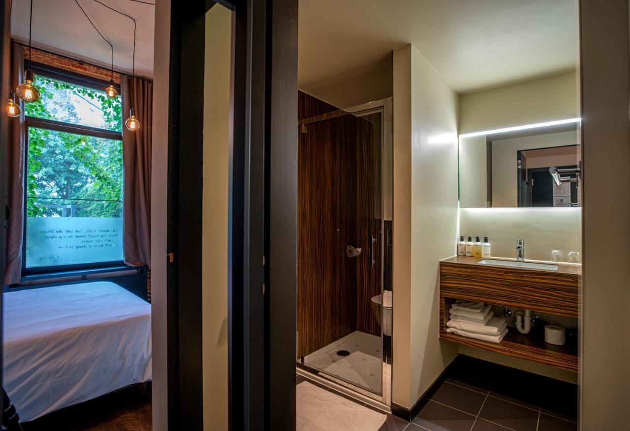 Bed & Breakfast Rock Lobster 3*